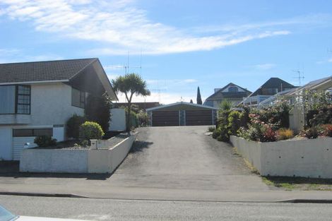 Photo of property in 1/15 Marchwiel Street, Marchwiel, Timaru, 7910