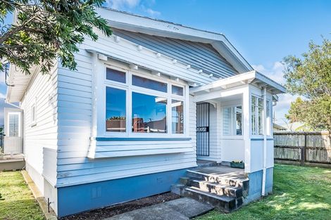 Photo of property in 58b Salisbury Street, Levin, 5510