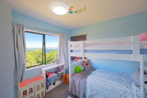 Photo of property in 117 Wakeman Road, Acacia Bay, Taupo, 3330