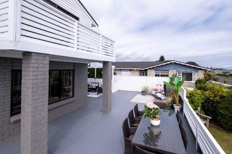 Photo of property in 142 Parklands Avenue, Bell Block, New Plymouth, 4312