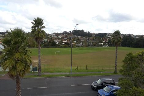 Photo of property in 66 Caribbean Drive, Unsworth Heights, Auckland, 0632