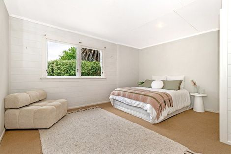 Photo of property in 4 Lysnar Street, Okitu, Gisborne, 4010