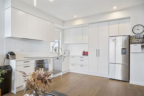 Photo of property in 12/28 Nevill Road, Hobsonville, Auckland, 0616