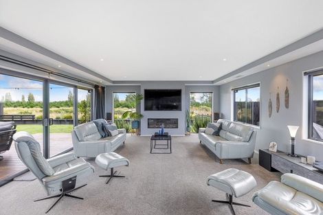 Photo of property in 55 Te Hurunui Drive, Pegasus, 7612