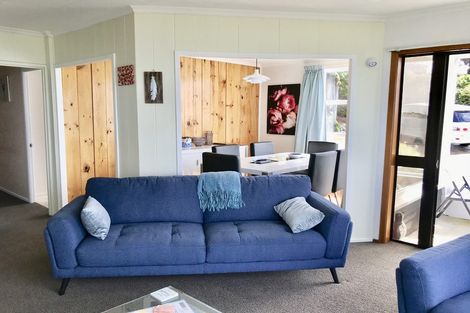 Photo of property in 16 Ward Parade, Bluff, 9814