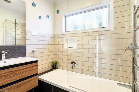 Photo of property in 102 Thorp Street, Motueka, 7120