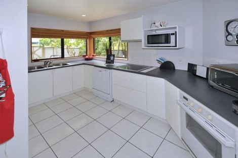 Photo of property in 33 Long Drive, Torbay, Auckland, 0630