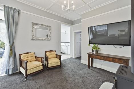 Photo of property in 9 Prospect Terrace, Pukekohe, 2120