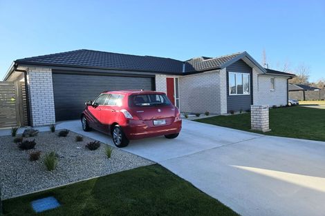 Photo of property in 19 Inch Crescent, Rangiora, 7400