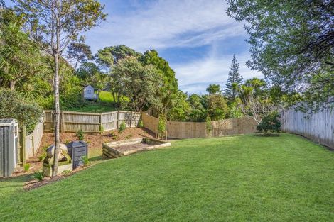 Photo of property in 78 Domain Crescent, Muriwai, 0881