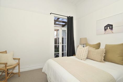 Photo of property in 12 Sale Street, Napier South, Napier, 4110