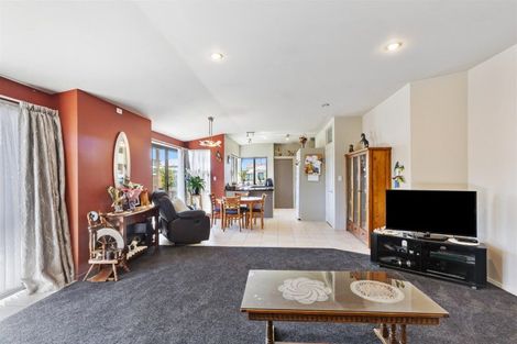 Photo of property in 30 Russell Street, Westport, 7825