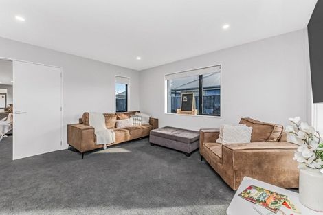 Photo of property in 16 Sandhill Drive, Rolleston, 7615