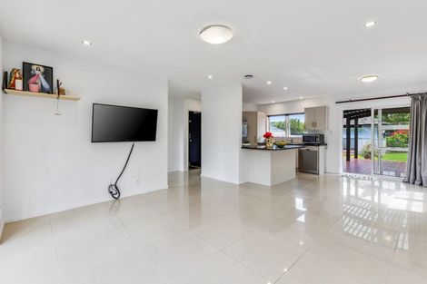 Photo of property in 48 Stanaway Street, Hillcrest, Auckland, 0627