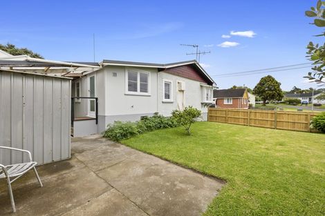 Photo of property in 110a Cook Street, Marfell, New Plymouth, 4310