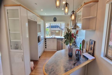 Photo of property in 5 Lamia Place, The Gardens, Auckland, 2105