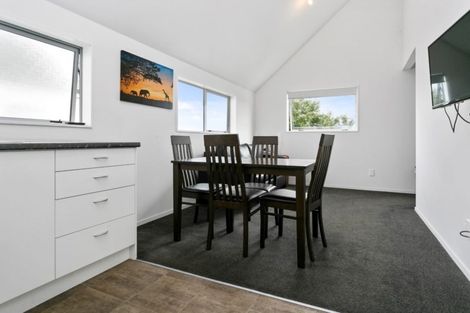 Photo of property in 2/7 Snead Place, Hamilton East, Hamilton, 3216