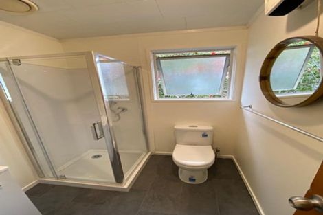 Photo of property in 80 Dundale Avenue, Blockhouse Bay, Auckland, 0600