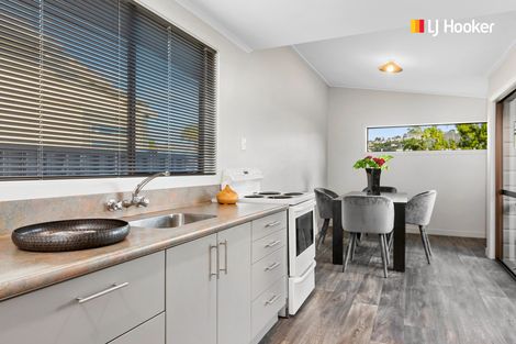 Photo of property in 8 Alma Street, Saint Kilda, Dunedin, 9012