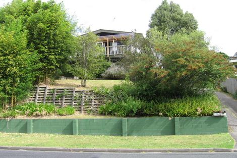 Photo of property in 2/5 Marina Road, Torbay, Auckland, 0630