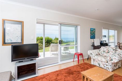 Photo of property in 1612e Pakiri Road, Tomarata, Wellsford, 0972