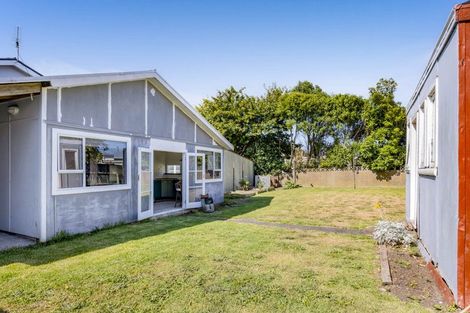 Photo of property in 4 Meredith Street, Patea, 4520