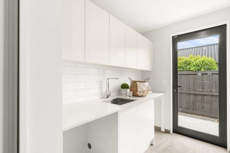 Photo of property in 22 Kirkland Crescent, Harewood, Christchurch, 8051