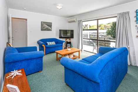 Photo of property in 11 Marlin Place, Whiritoa, Whangamata, 3691