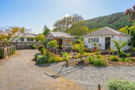 Photo of property in 5 Tararua Street, Paraparaumu, 5032
