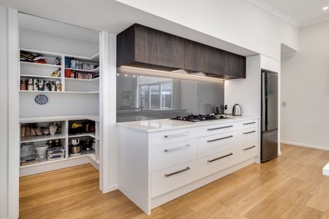 Photo of property in 6 Eleanor Lane, Casebrook, Christchurch, 8051