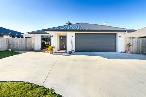 Photo of property in 5 Monarch Drive, Ashhurst, 4810