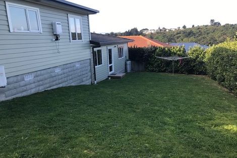 Photo of property in 4 Kaweka Close, Aotea, Porirua, 5024