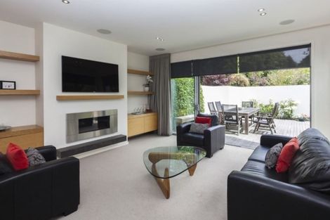 Photo of property in 50a Clyde Road, Ilam, Christchurch, 8041