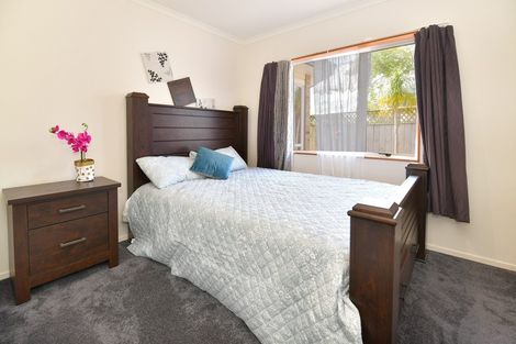 Photo of property in 38 Red Hibiscus Road, Stanmore Bay, Whangaparaoa, 0932