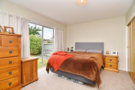 Photo of property in 18 Keldon Avenue, Rangiora, 7400