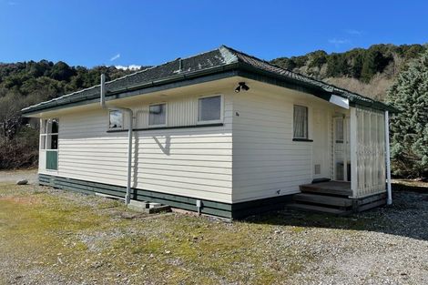 Photo of property in 5 Bridge Street, Reefton, 7830