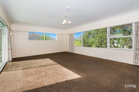 Photo of property in 12 Marywil Crescent, Hillcrest, Auckland, 0627