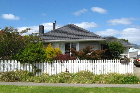 Photo of property in 36 Stanton Crescent, Hoon Hay, Christchurch, 8025