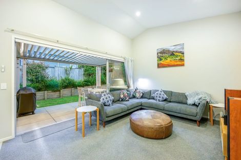Photo of property in 3 Greenlink Rise, Long Bay, Auckland, 0630