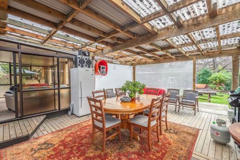 Photo of property in 30 Convent Road, Otaki, 5512