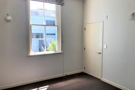 Photo of property in 207 Tasman Street, Mount Cook, Wellington, 6021
