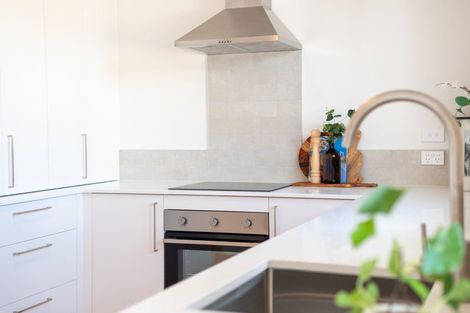 Photo of property in 53a Queen Road, Bellevue, Tauranga, 3110