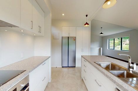 Photo of property in 13 Jacobsen Lane, Ngaio, Wellington, 6035