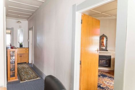 Photo of property in 71 Gordon Street, Dannevirke, 4930