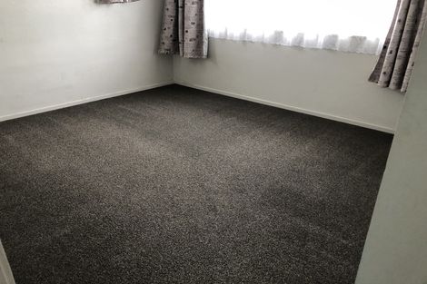 Photo of property in 1/18 Matipo Road, Te Atatu Peninsula, Auckland, 0610