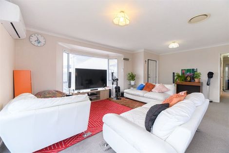 Photo of property in 4 Oakdale Road, Mount Roskill, Auckland, 1041