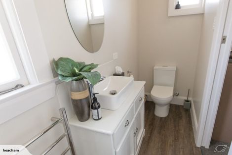 Photo of property in 192 Riverlaw Terrace, Saint Martins, Christchurch, 8022