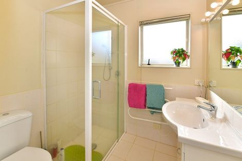 Photo of property in 3 Spinnaker Point, Manly, Whangaparaoa, 0930