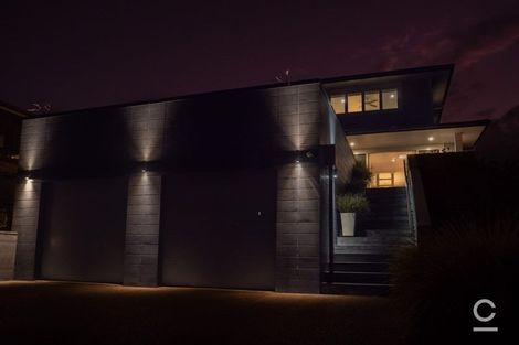 Photo of property in 152 Oceanview Road, Mount Maunganui, 3116