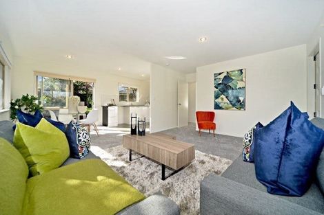 Photo of property in 8 Rebecca Rise, Weymouth, Auckland, 2103